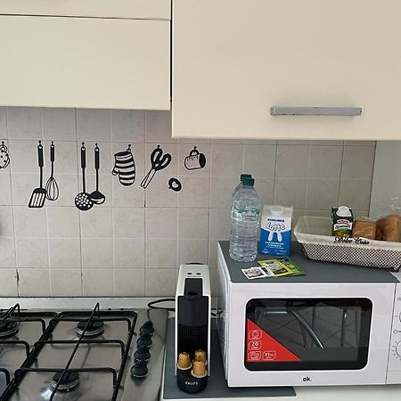 Apartmán Minimal Loft In Centro A Piacenza Exteriér fotografie